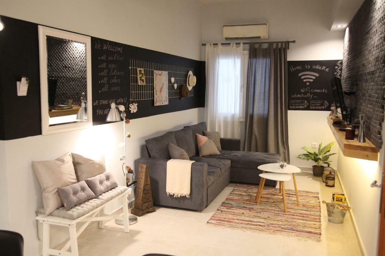 Ports Crossroad B Appartement Piraeus Buitenkant foto