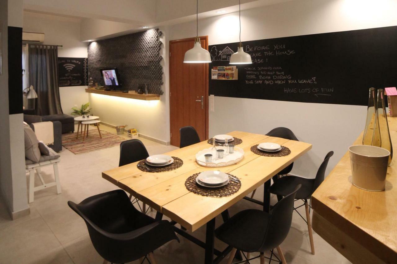 Ports Crossroad B Appartement Piraeus Buitenkant foto